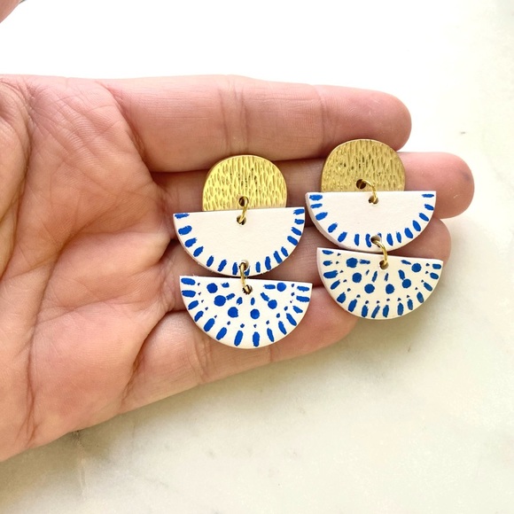 Handmade hand painted polymer clay earrings - Picture 4 of 4